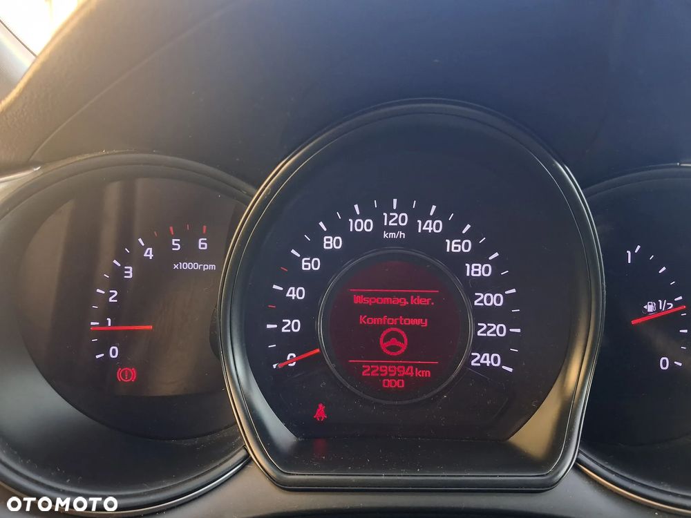 Kia Ceed 1.6 CRDi L - 19