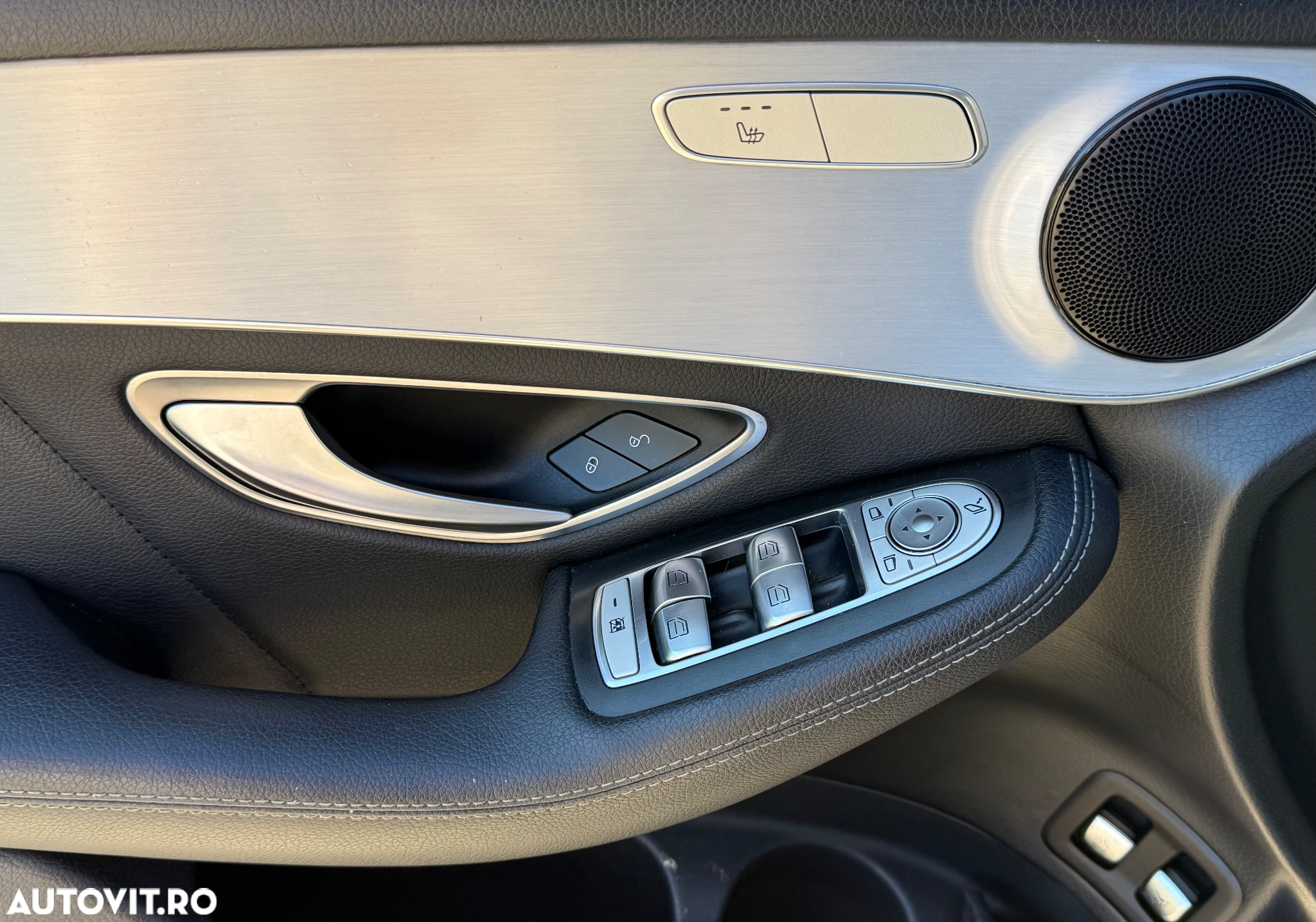 Mercedes-Benz GLC 250 d 4MATIC - 12
