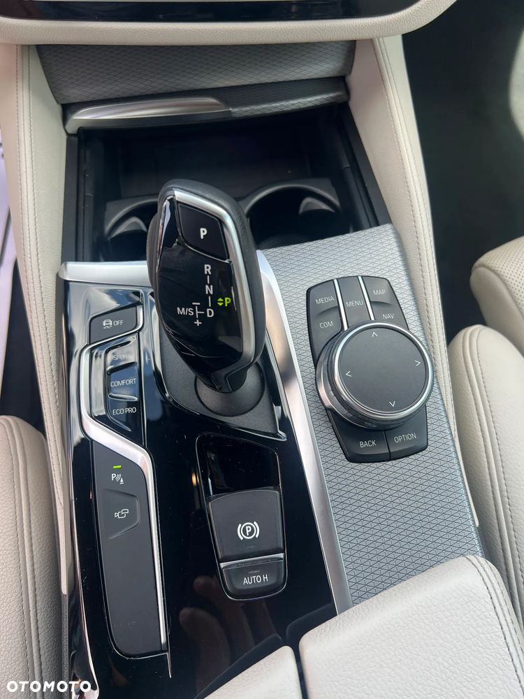 BMW Seria 5 - 27