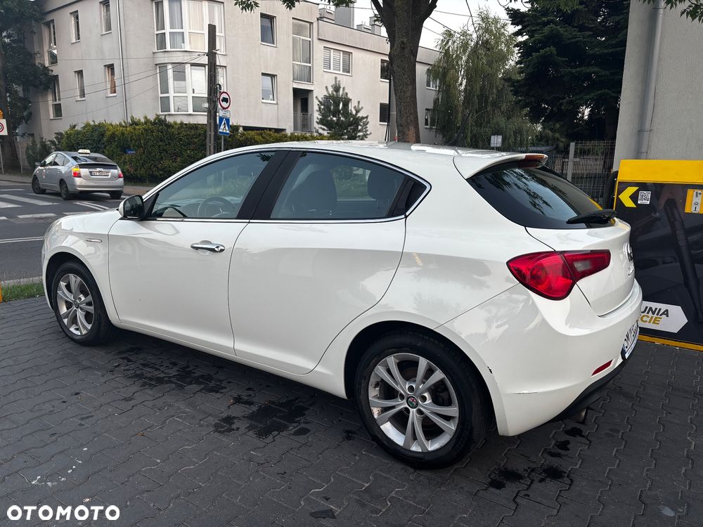 Alfa Romeo Giulietta 1.4 TB MultiAir Distinctive - 5