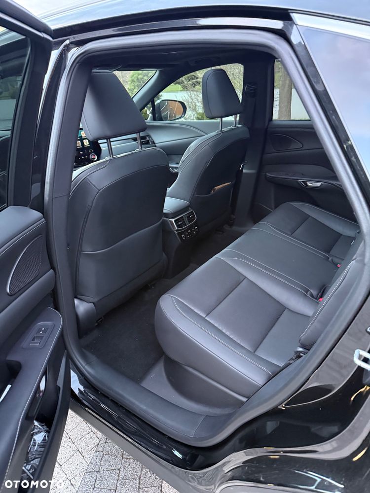 Lexus RX - 13