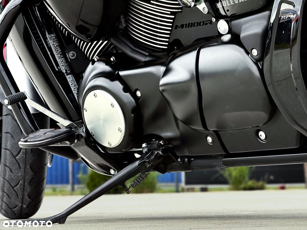Suzuki Boulevard - 34