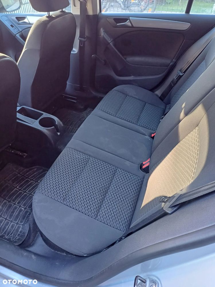 Volkswagen Golf - 12