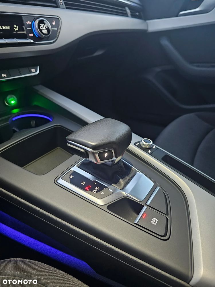 Audi A4 Avant - 11
