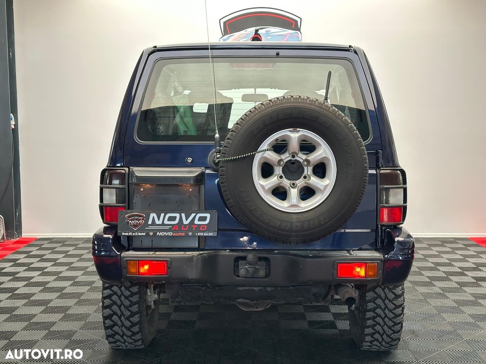 Mitsubishi Pajero Metal Top 2.5 TD GL - 27