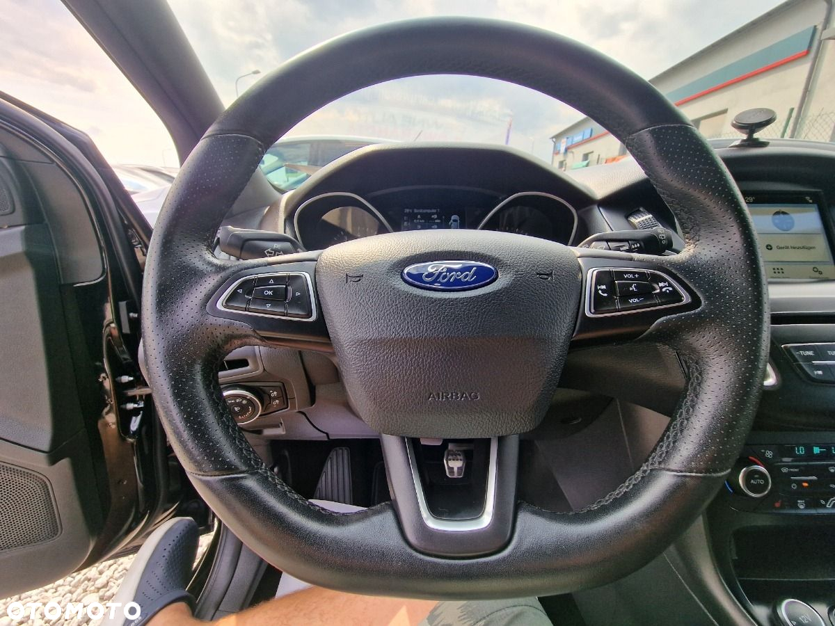 Ford Focus 1.0 EcoBoost ST-Line Red ASS - 13