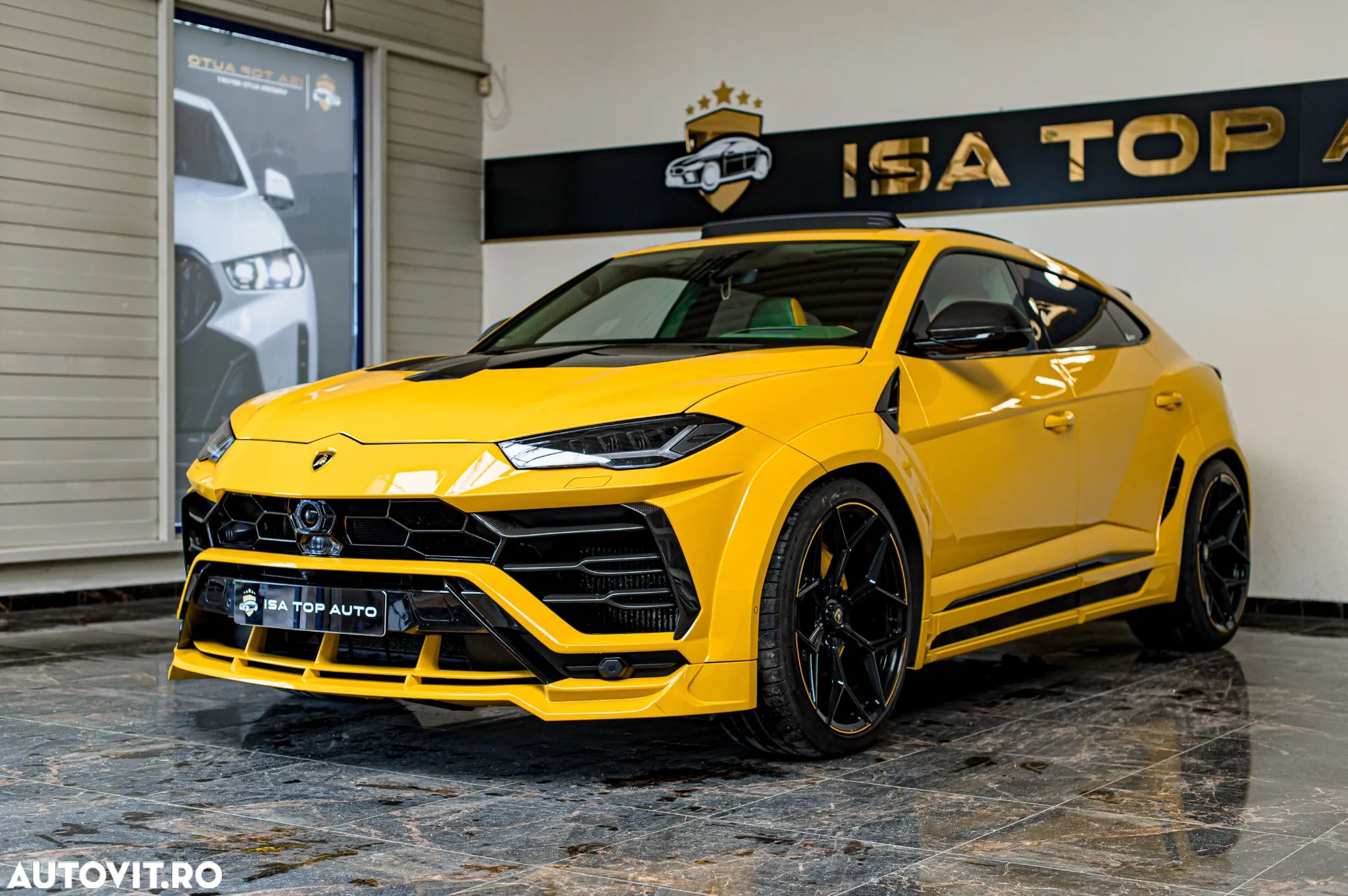 Lamborghini URUS - 1