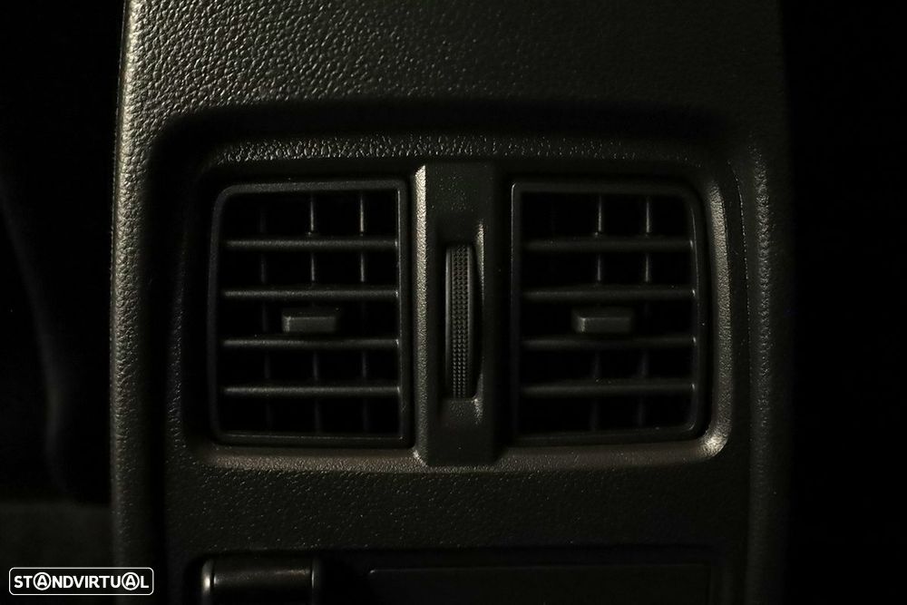 Renault Captur 1.0 TCe Techno Bi-Fuel - 24