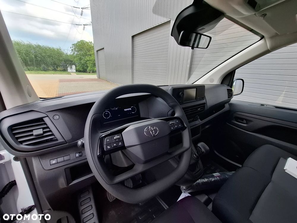 Toyota Proace - 11