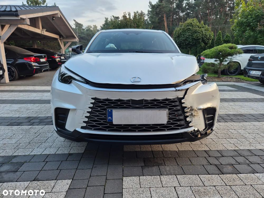 Lexus LBX - 3
