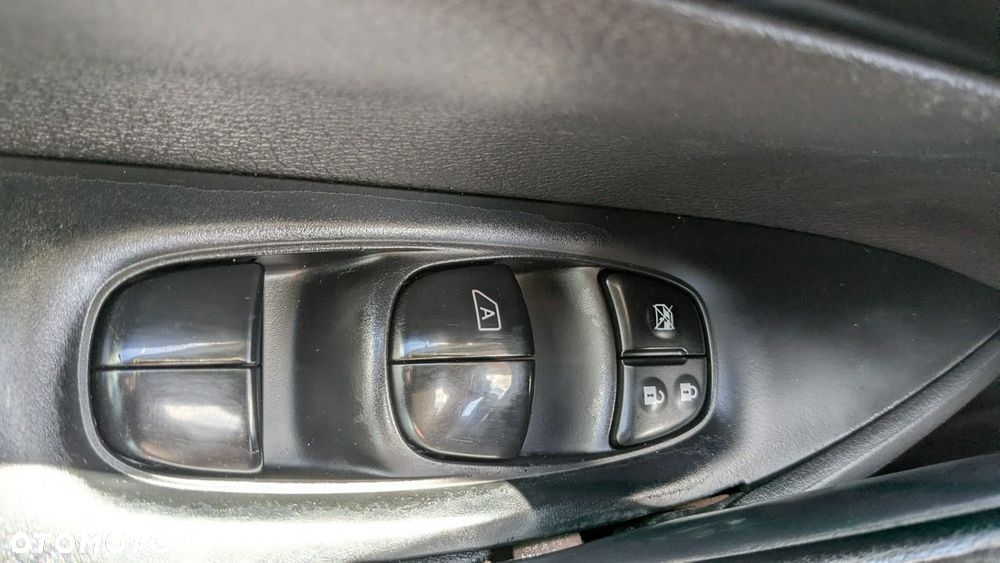 Nissan Qashqai - 29