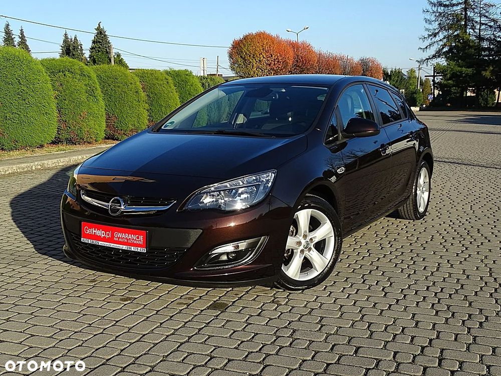 Opel Astra 1.4 Turbo Cosmo - 14