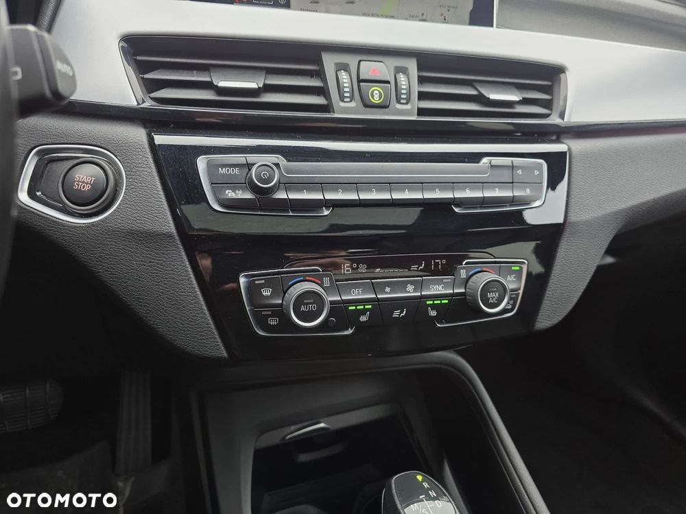 BMW X1 xDrive25e xLine - 22