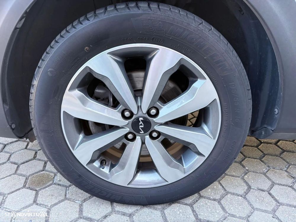 Kia Stonic 1.2 Dynamic - 12