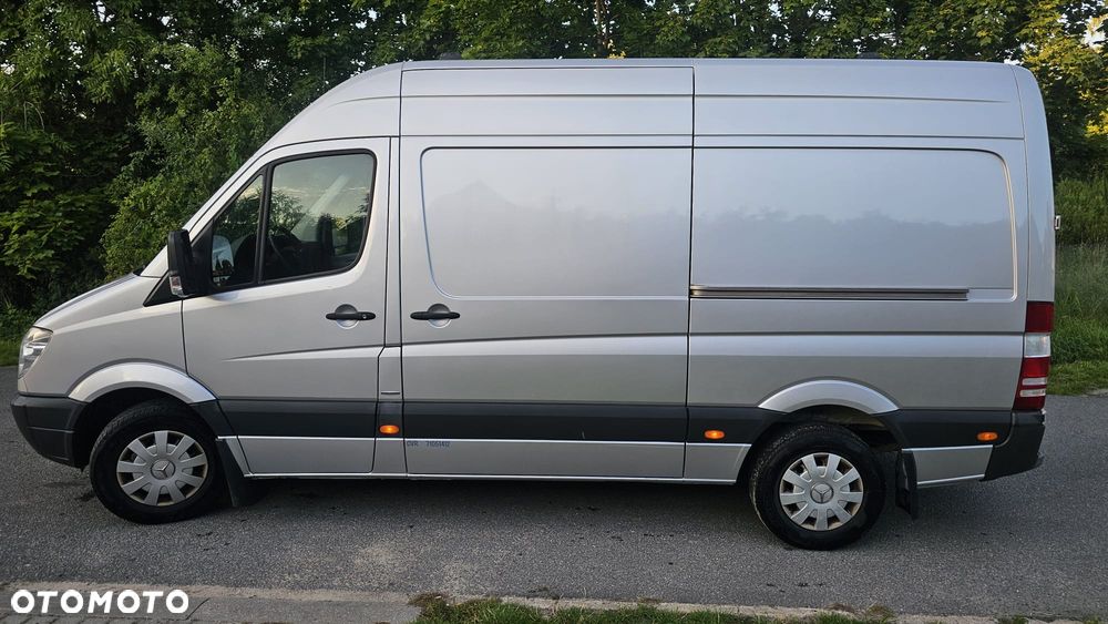 Mercedes-Benz Sprinter - 3
