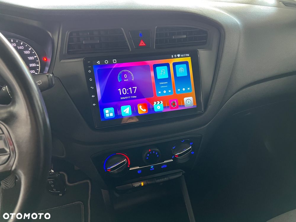 Hyundai i20 - 14