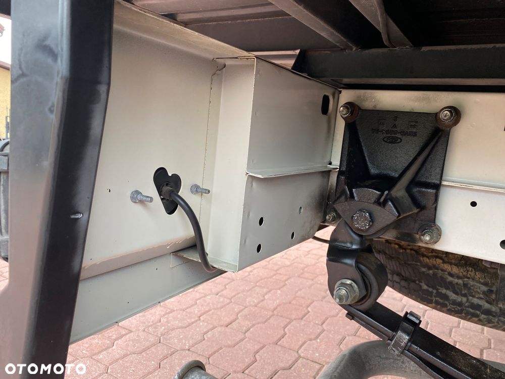 Ford TRANSIT 2,5 D Pompa na linkę, bezwypadkowy - 17