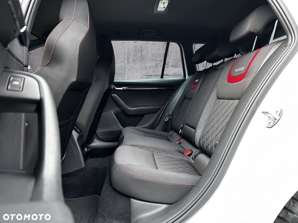 Skoda Octavia 2.0 TSI RS 230 DSG - 17