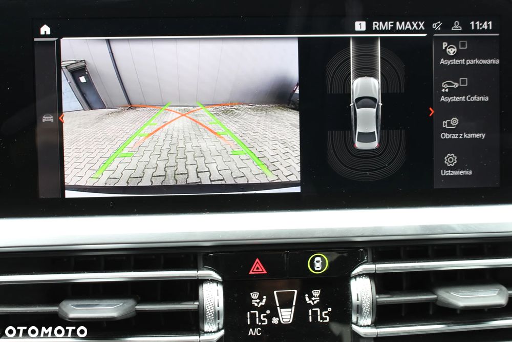 BMW Seria 3 318d Sport Line - 30