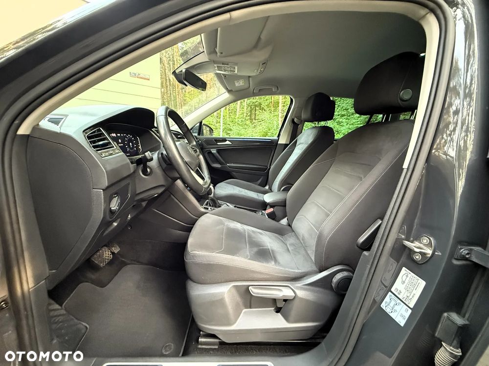 Volkswagen Tiguan 2.0 TDI SCR 4Mot Elegance DSG - 16