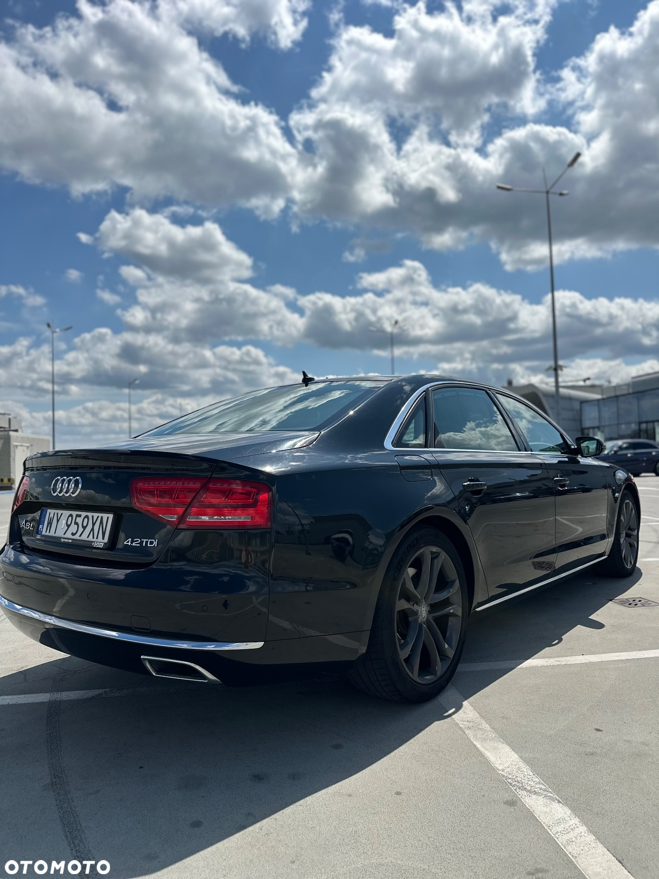 Audi A8 4.2 TDI L Quattro - 4