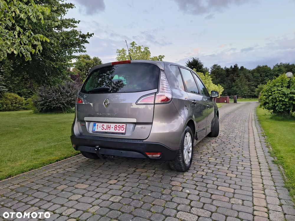 Renault Scenic dCi 110 LIMITED - 25