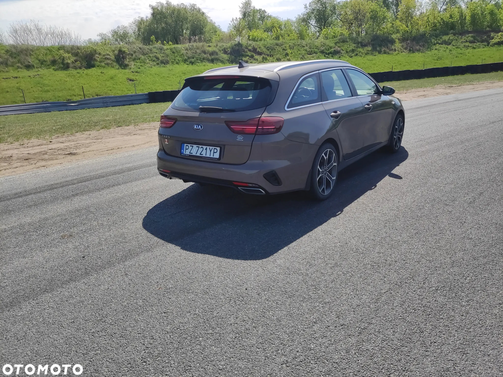 Kia Ceed 1.4 T-GDI L - 6