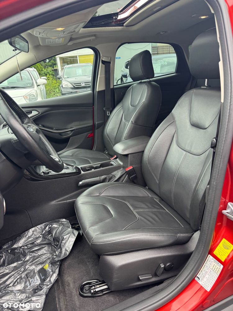 Ford Focus - 24