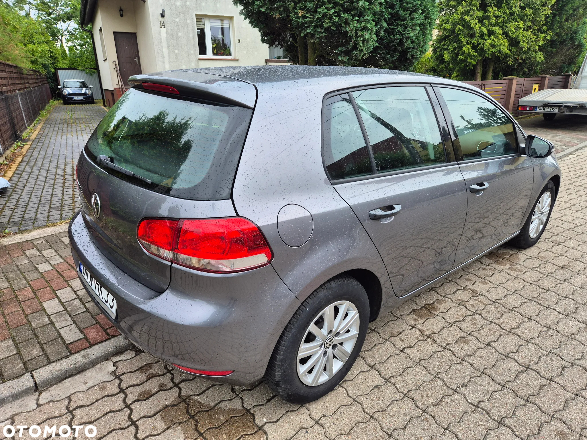 Volkswagen Golf - 6