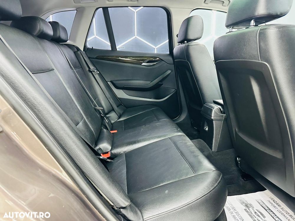 BMW X1 sDrive18d xLine - 8