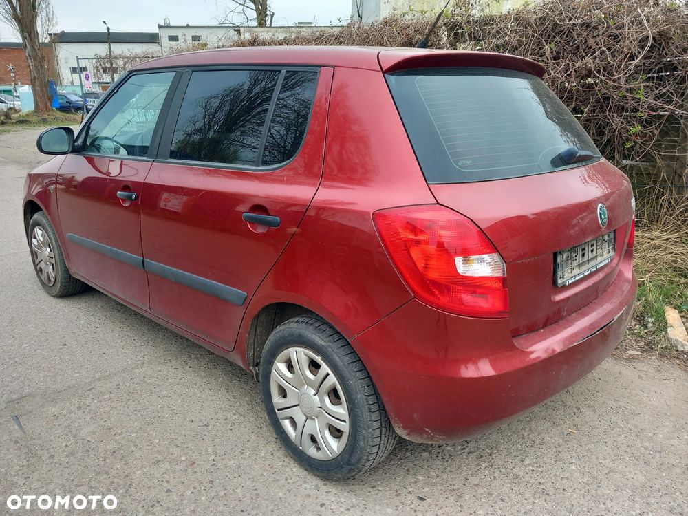 Skoda Fabia 1.2 HTP Classic - 6