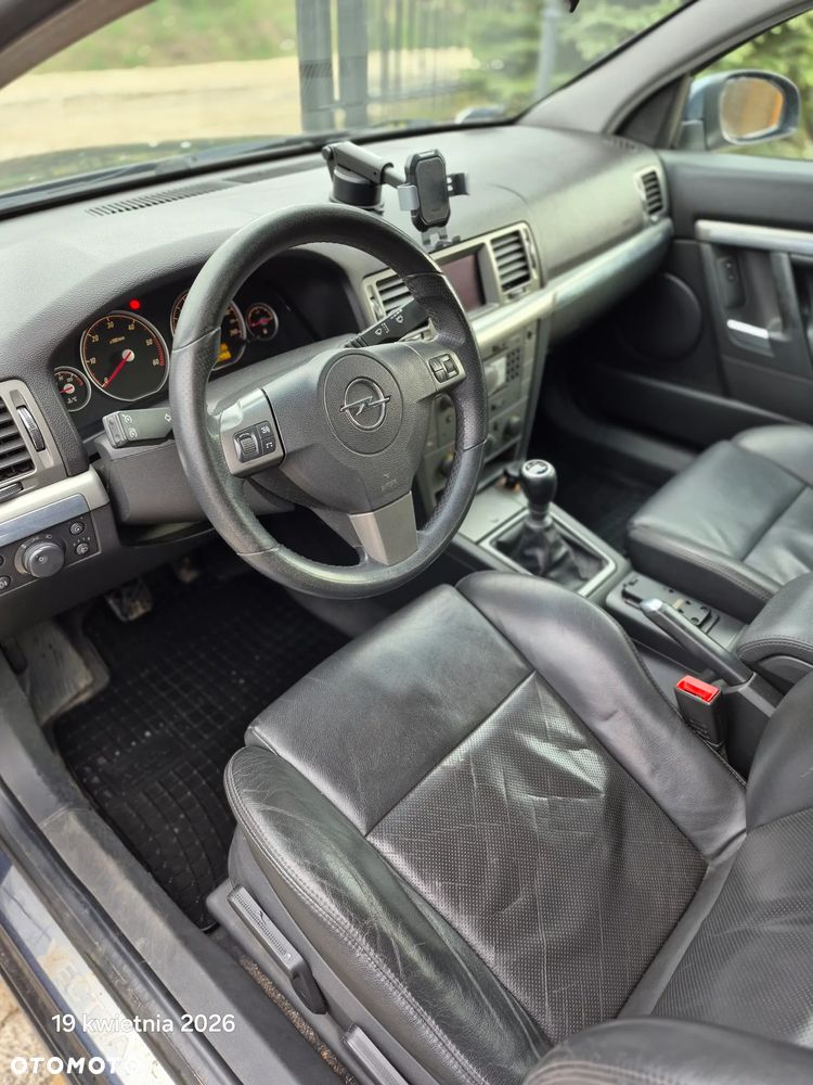 Opel Vectra 1.9 CDTI Business Executive - 4