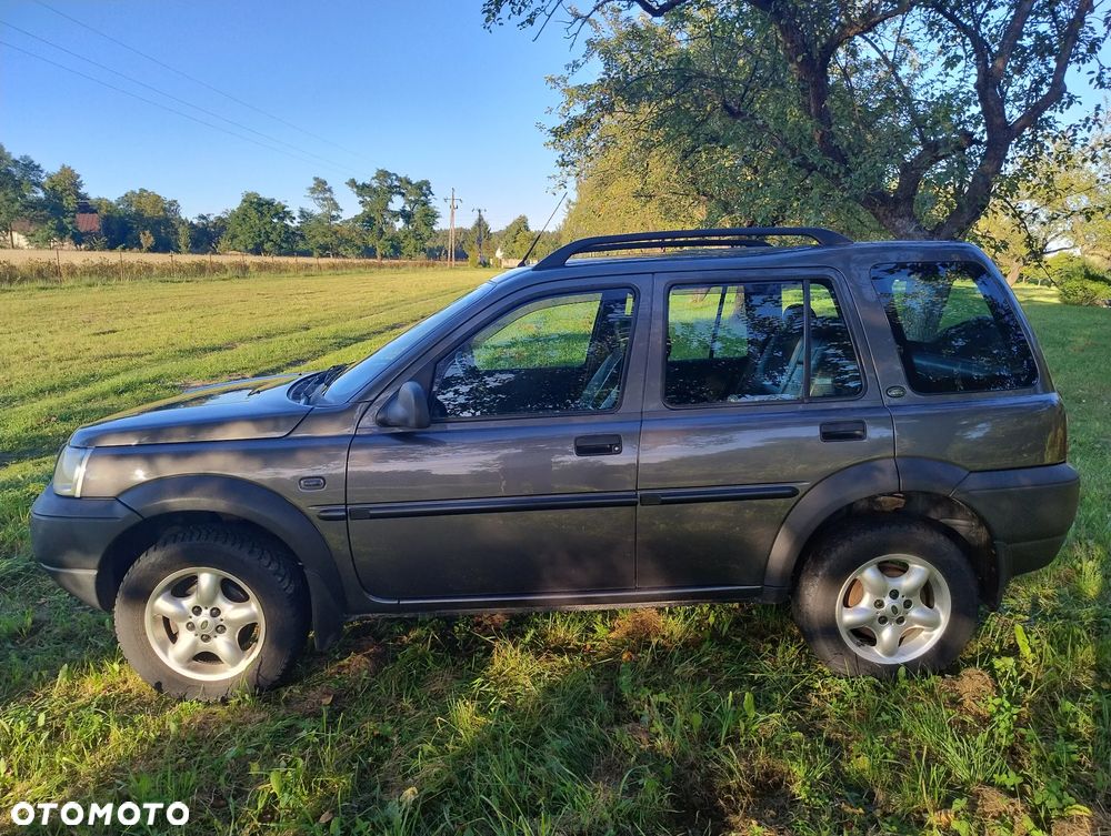 Land Rover Freelander 2003 photo 3