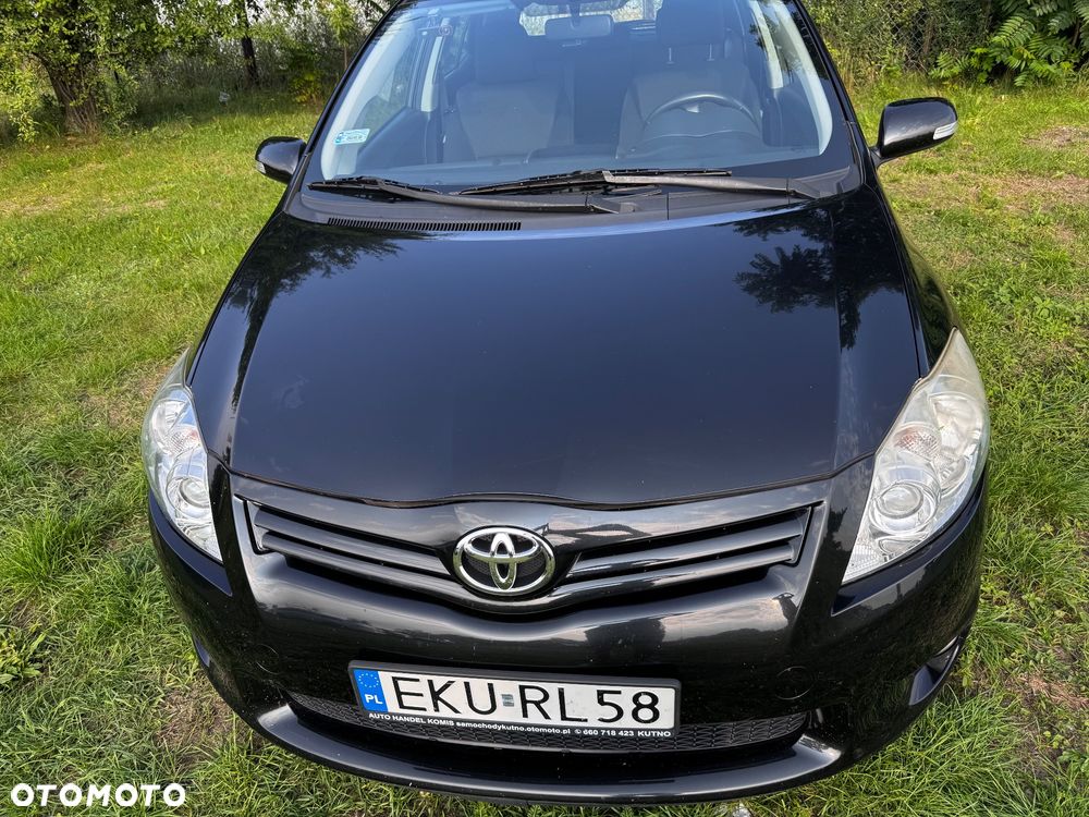 Toyota Auris 1.4 D-4D Premium - 10