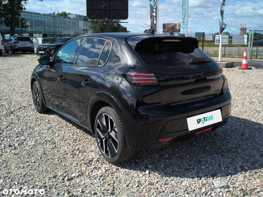 Peugeot 208 - 7
