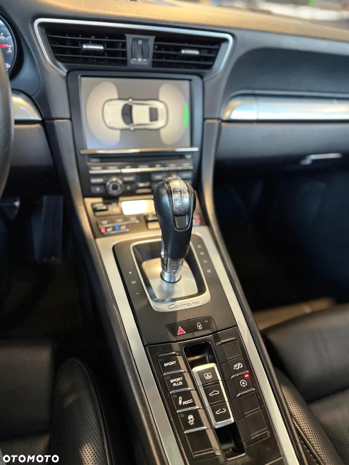 Porsche 911 Carrera 4S PDK - 21