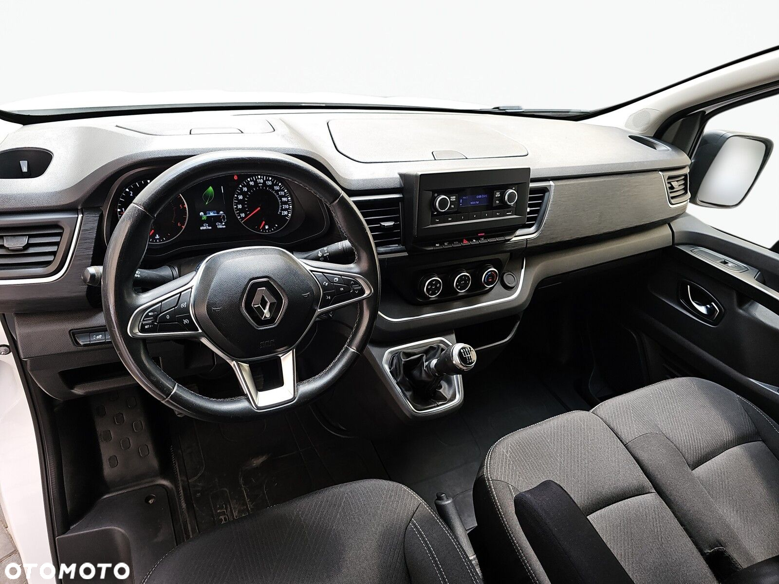 Renault Trafic - 24