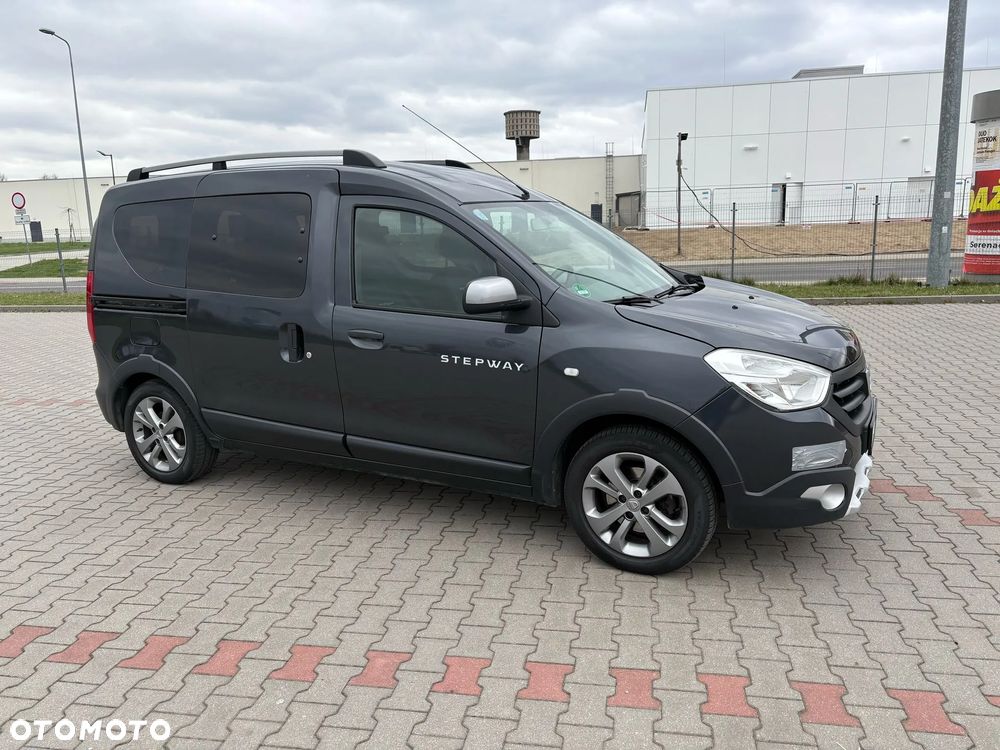 Dacia Dokker TCe 115 Stepway - 3