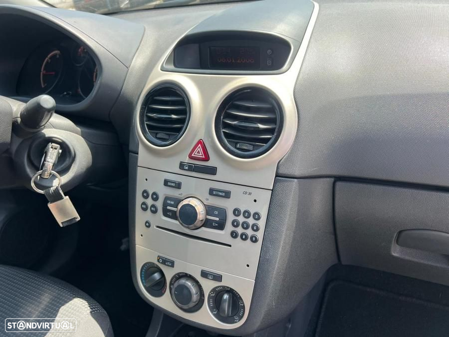 Opel Corsa Van COMERCIAL - 8