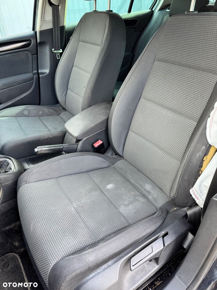 Volkswagen Golf 2.0 TDI DPF 4Motion Team - 12