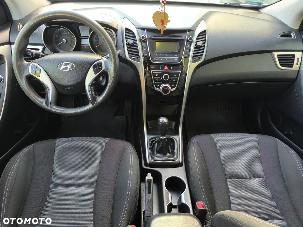 Hyundai i30 - 12
