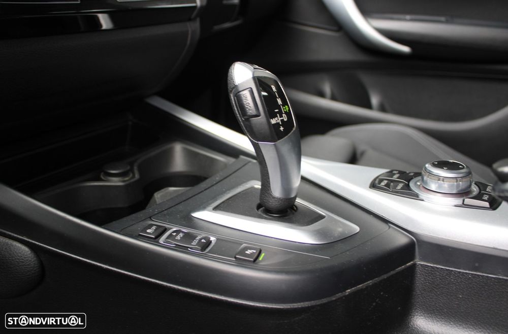 BMW 116 d Line Sport Auto - 37