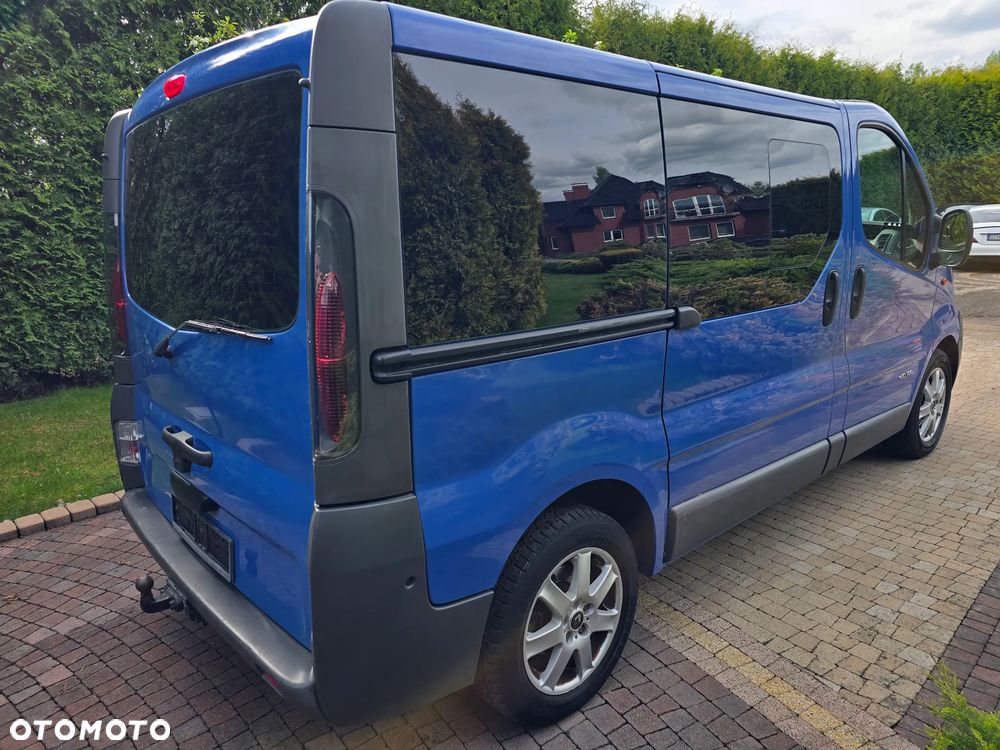 Renault Trafic - 6