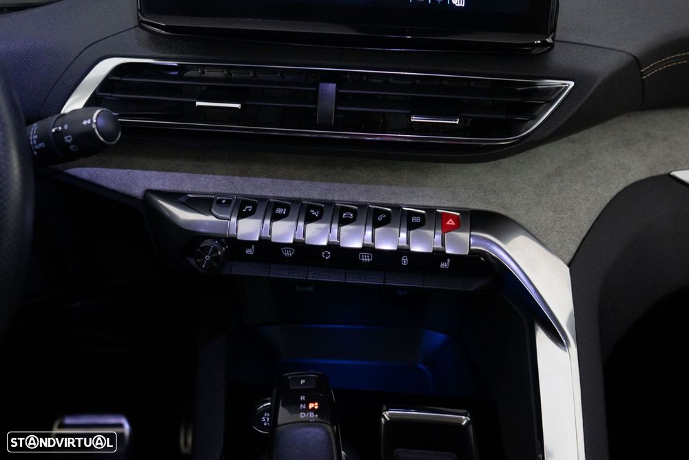 Peugeot 3008 1.6 Hybrid GT e-EAT8 - 6