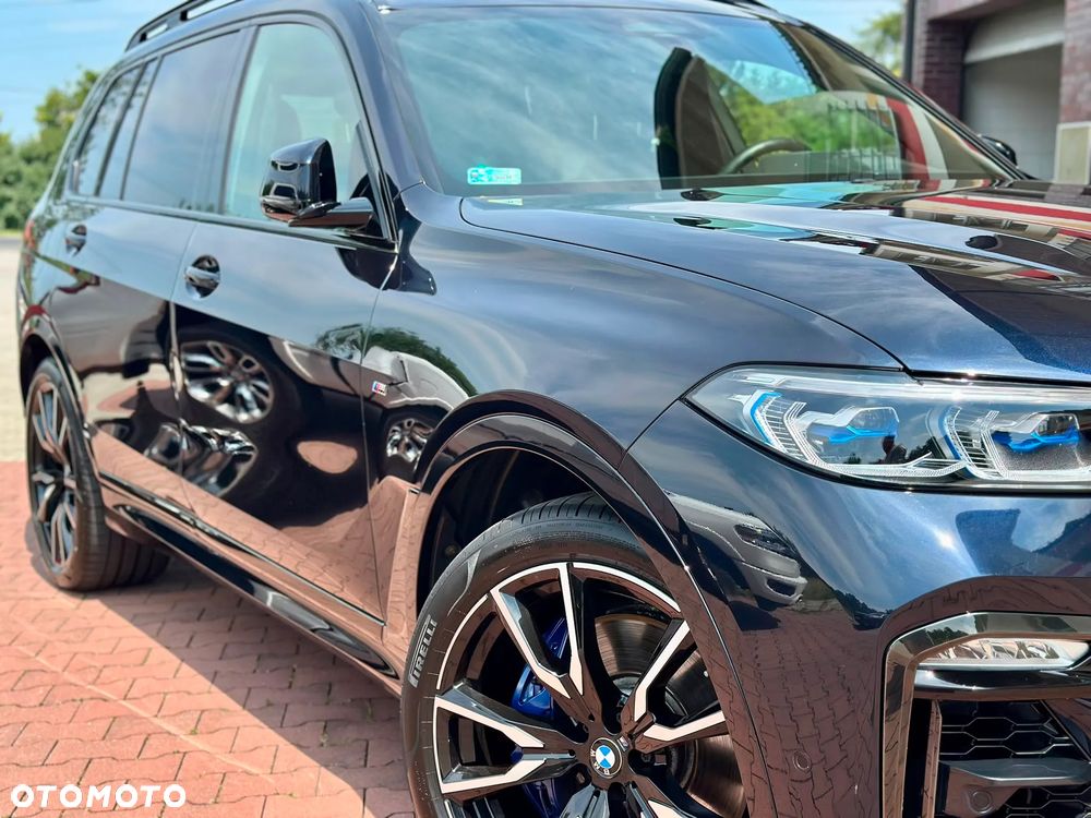 BMW X7 xDrive40d mHEV - 11