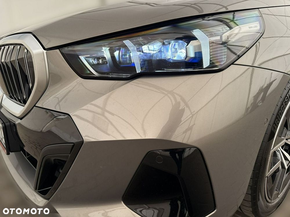 BMW Seria 5 - 29