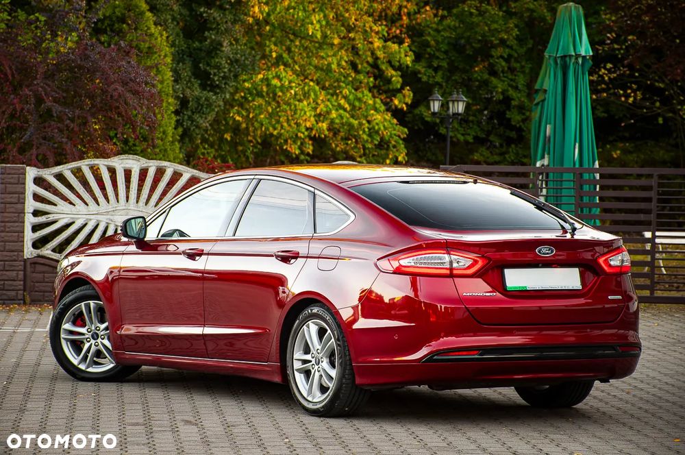 Ford Mondeo - 36