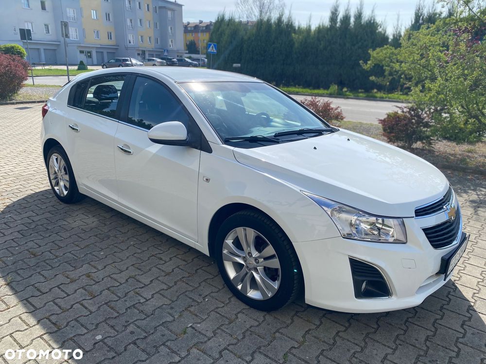 Chevrolet Cruze 1.4 T LTZ - 10
