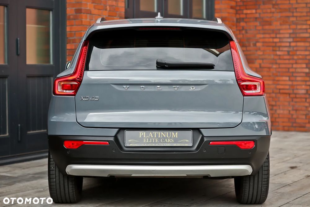 Volvo XC 40 B4 AWD Plus Bright - 14