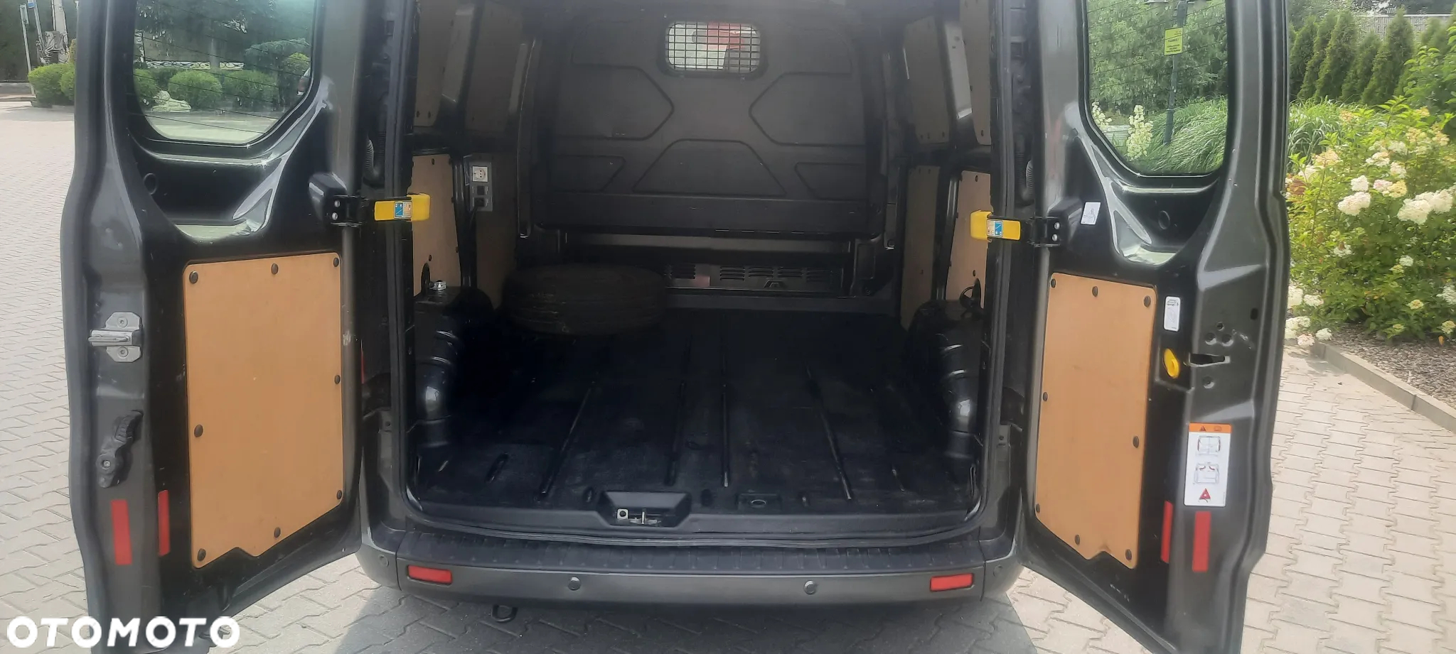 Ford TRANSIT CUSTOM - 15